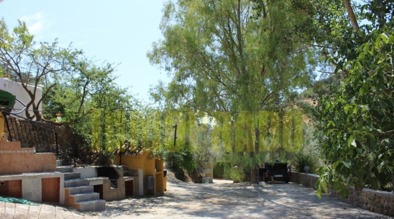 Málaga - Villanueva del Rosario - 4000m2