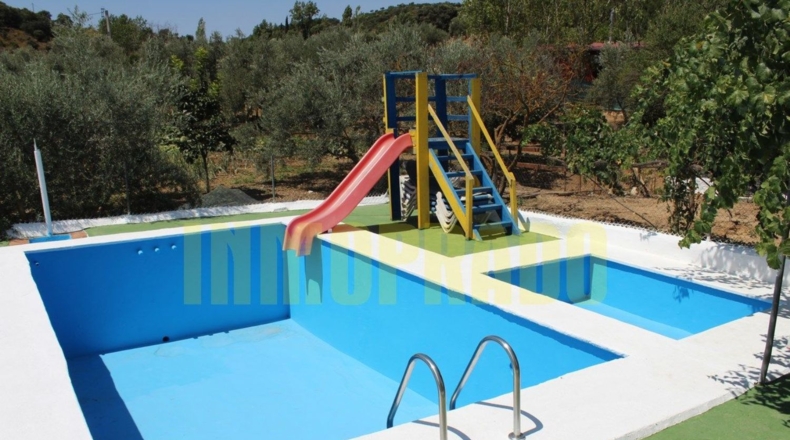 Málaga - Villanueva del Rosario - 4000m2