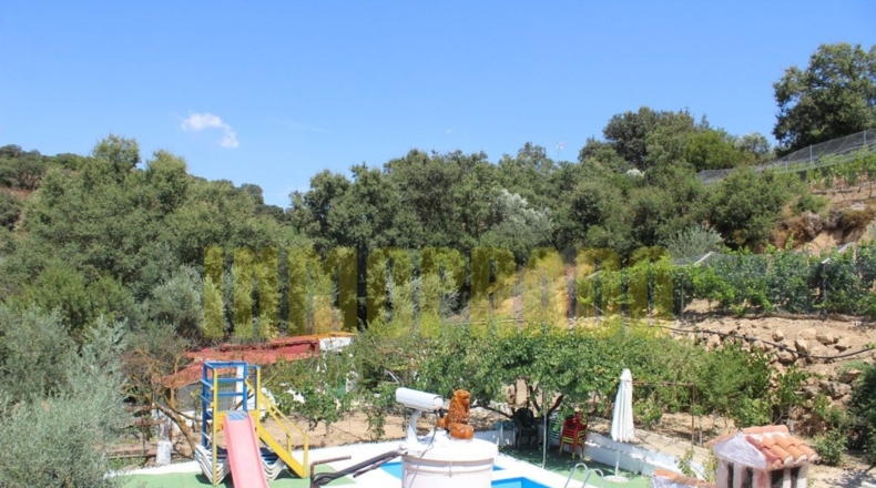 Málaga - Villanueva del Rosario - 4000m2