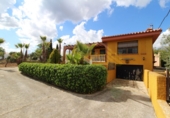 Xalet independent amb terreny en venda a la España, Villanueva del Rosario, ref.: TR13421 foto