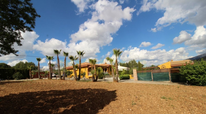 Málaga - Villanueva del Rosario - 4000m2