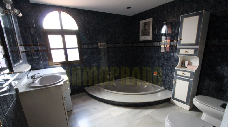 Málaga - Villanueva del Rosario - 4000m2