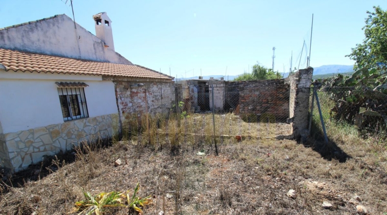 Málaga - Estación de Salinas - 9000m2