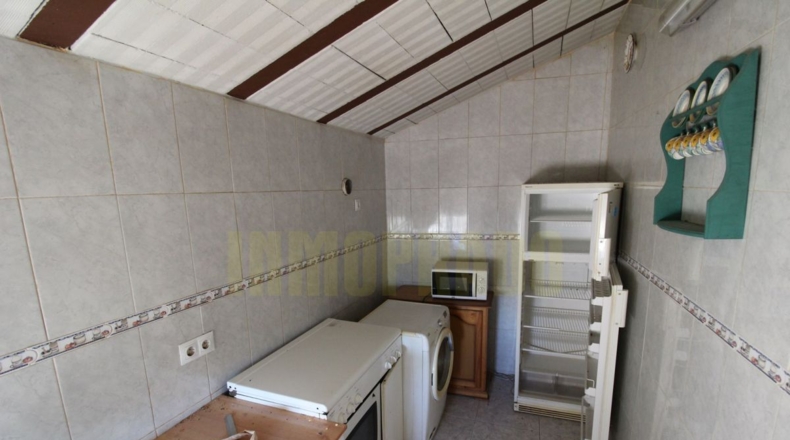 Málaga - Estación de Salinas - 9000m2