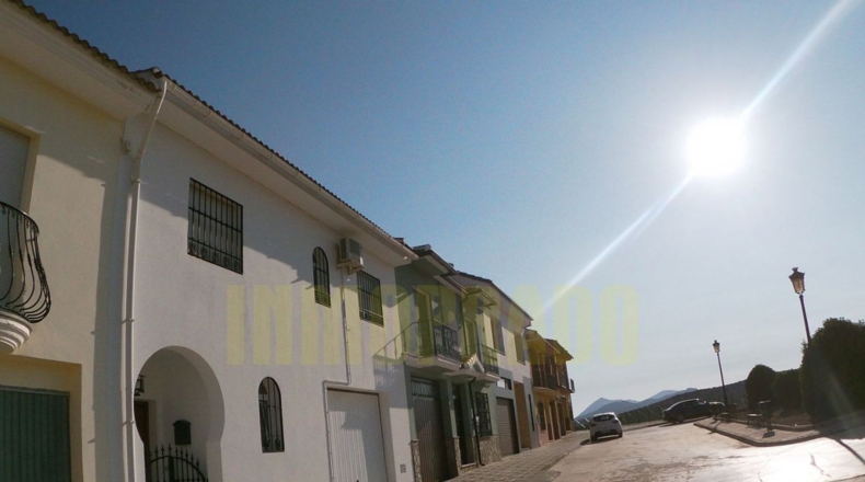 Málaga - Villanueva del Trabuco - 160m2