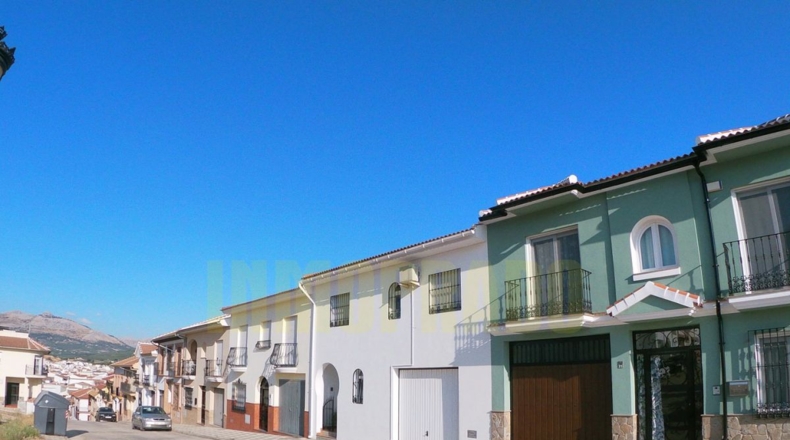 Málaga - Villanueva del Trabuco - 160m2