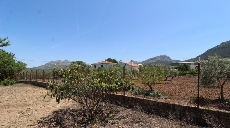Málaga - Villanueva del Rosario - 4000m2