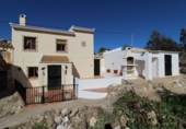 Masía con terreno en venta en Villanueva del Trabuco ref: TR97586 foto