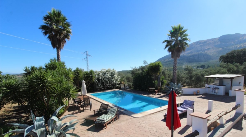 Málaga - Villanueva del Trabuco - 5500m2