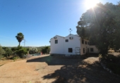 Masia amb terreny en venda a Villanueva del Trabuco ref.: TR186762 foto