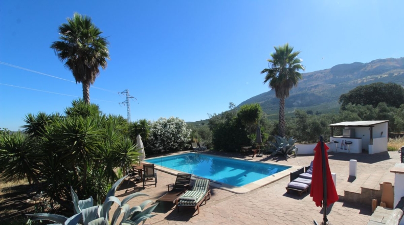 Málaga - Villanueva del Trabuco - 5500m2