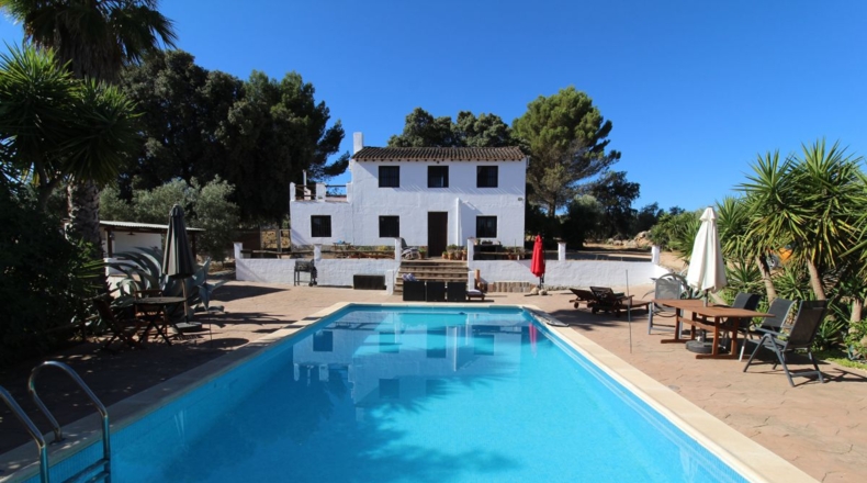 Málaga - Villanueva del Trabuco - 5500m2