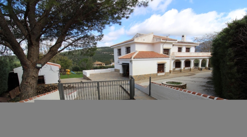 Málaga - Villanueva del Trabuco - 6000m2