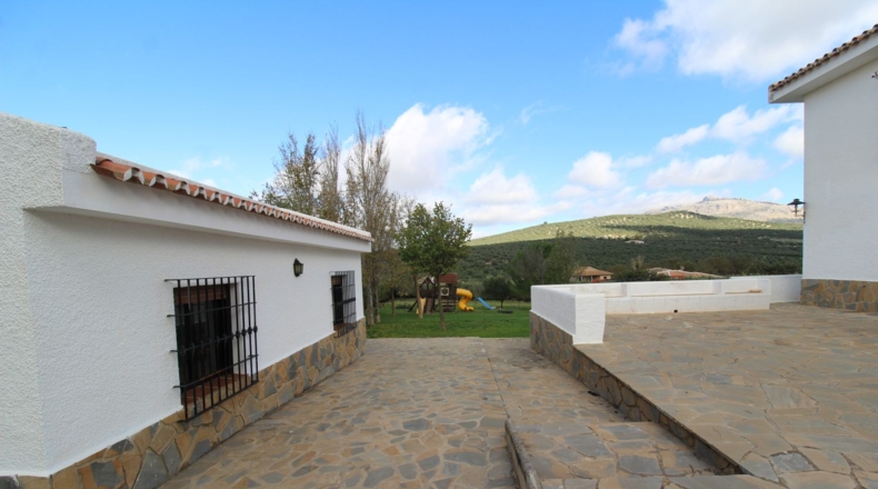 Málaga - Villanueva del Trabuco - 6000m2