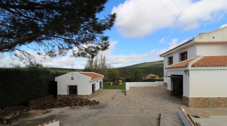 Málaga - Villanueva del Trabuco - 6000m2