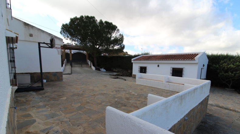 Málaga - Villanueva del Trabuco - 6000m2