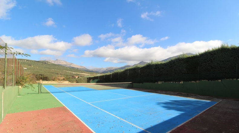 Málaga - Villanueva del Trabuco - 6000m2