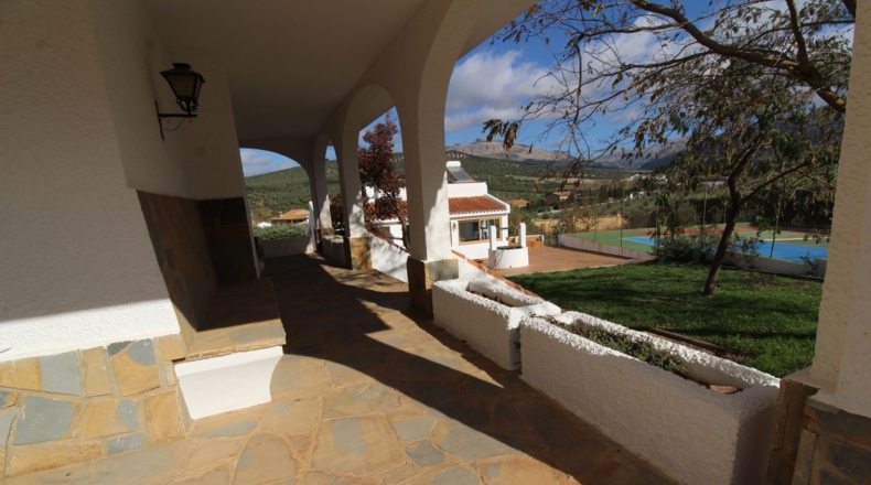 Málaga - Villanueva del Trabuco - 6000m2