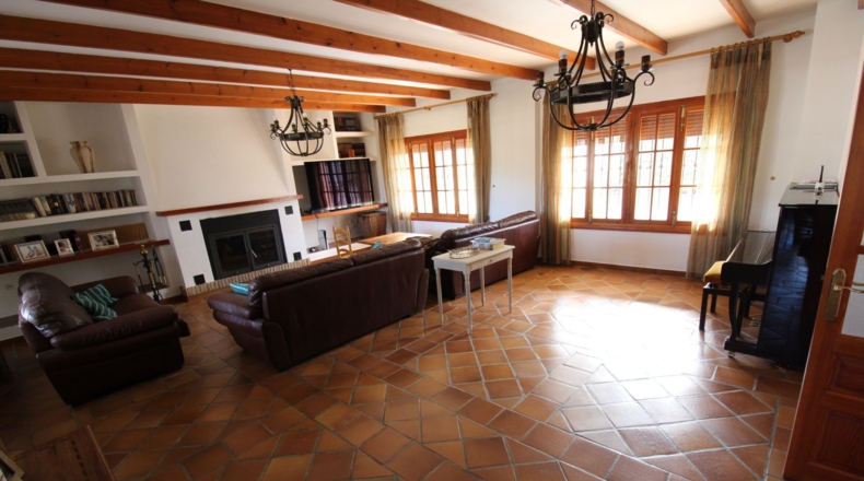 Málaga - Villanueva del Trabuco - 6000m2