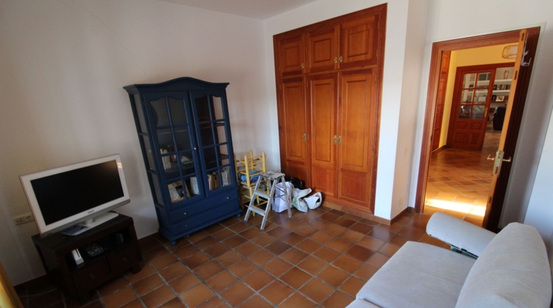 Málaga - Villanueva del Trabuco - 6000m2