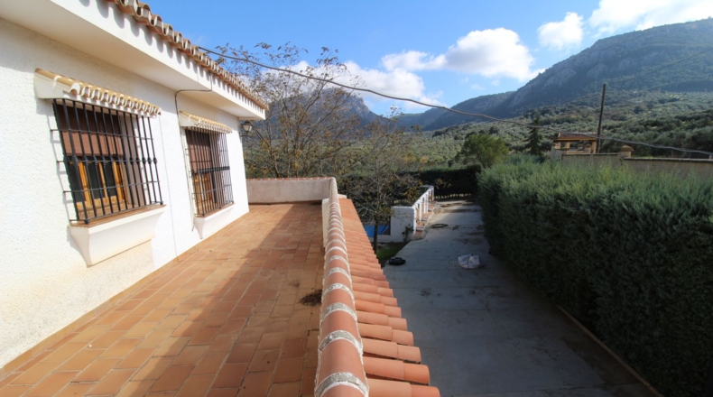 Málaga - Villanueva del Trabuco - 6000m2