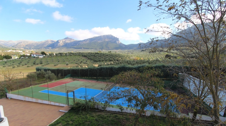 Málaga - Villanueva del Trabuco - 6000m2