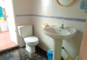 Дом с участком на продажу в городе Cazorla. Фото