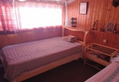 Отдельно стоящий дом с участком на продажу в городе Cazorla. Фото