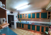 Дом с участком на продажу в городе Cazorla. Фото