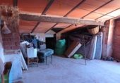 Дом с участком на продажу в городе Cazorla. Фото