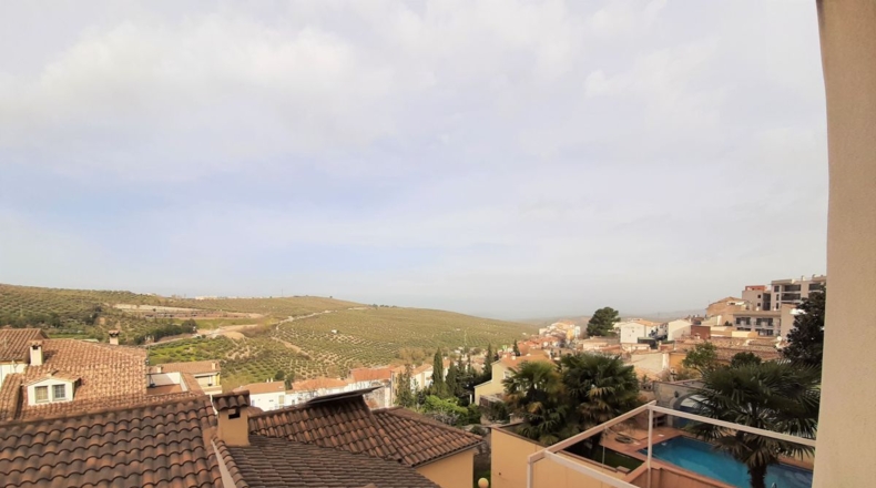 Jaén - La Ribera - 371m2