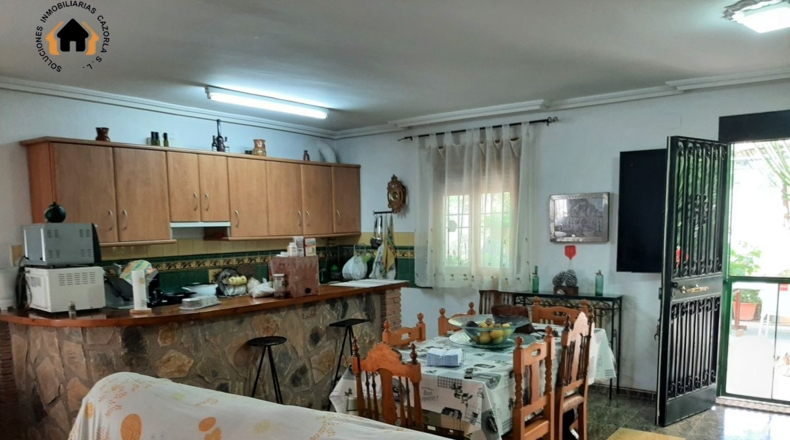 Jaén - El Molar - 2800m2