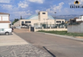 Городская земля под застройку на продажу у города Peal de Becerro. Фото