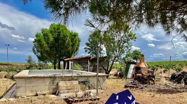 Badajoz - Villafranca de los Barros - 6000m2