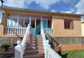 Chalet independiente con terreno en venta en Castellón de la Plana ref: TR181313 foto