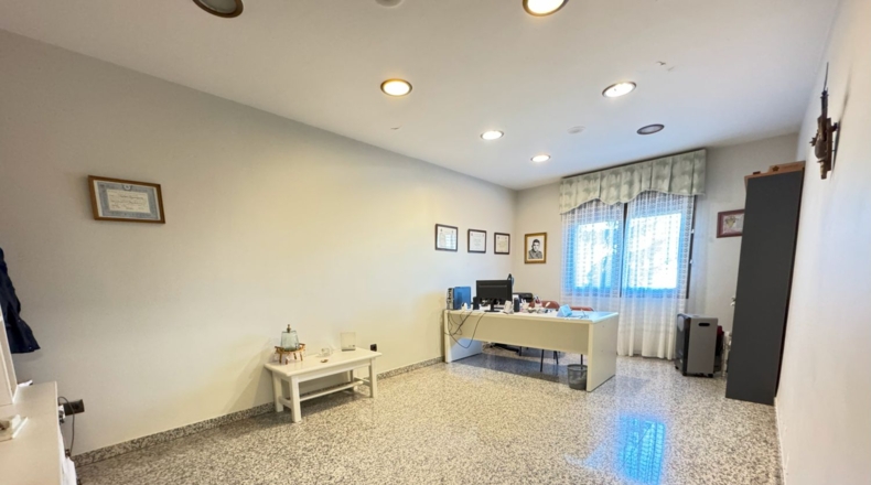 Toledo - Toledo - 3400m2