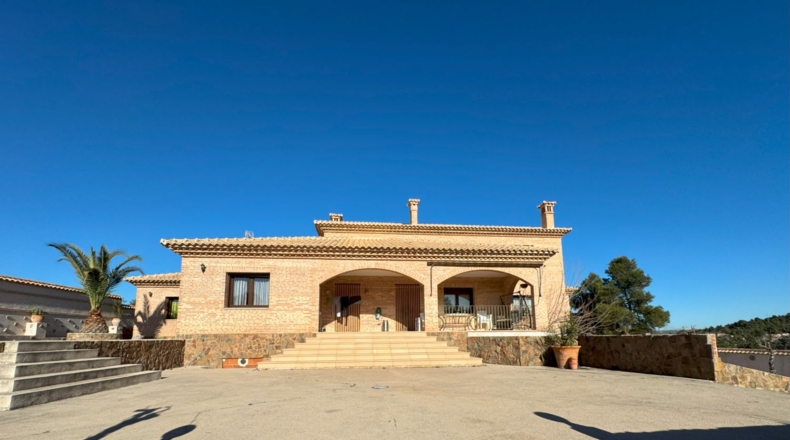 Toledo - Toledo - 3400m2