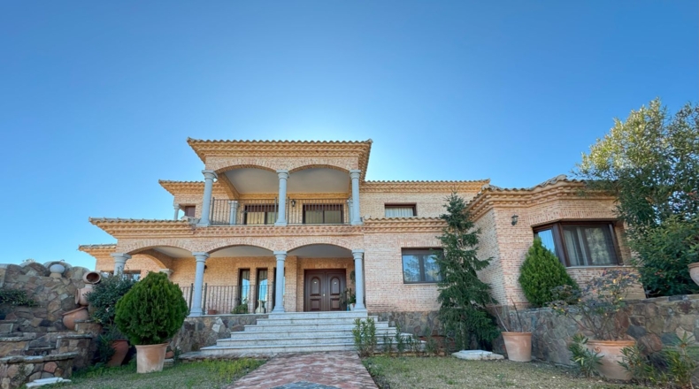 Toledo - Toledo - 3400m2