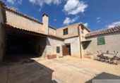 Chalet independiente con terreno en venta en Los Yébenes ref: TR344880 foto