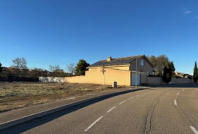 Layos 1487&nbsp;m² 