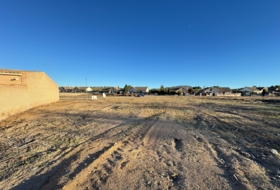 Layos 1487&nbsp;m² 