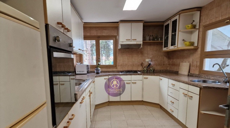 Таррагона - Albinyana - 10000m2