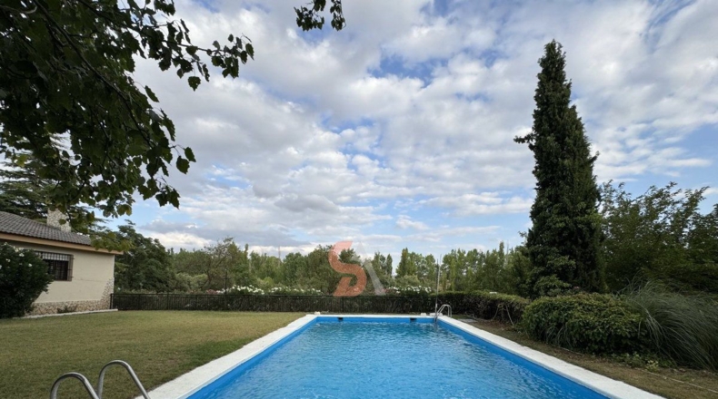 Valladolid - Cubillas de Santa Marta - 15000m2