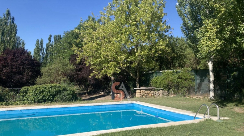Valladolid - Cubillas de Santa Marta - 15000m2