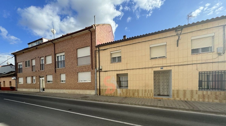 Valladolid - Renedo de Esgueva - 520m2