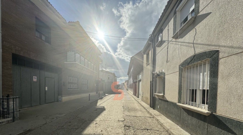 Valladolid - Renedo de Esgueva - 520m2