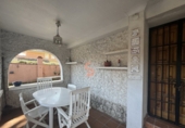 Chalet independiente con terreno en venta en Valladolid ref: TR232908 foto