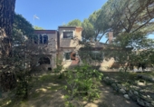 Chalet independiente con terreno en venta en Valladolid ref: TR232908 foto