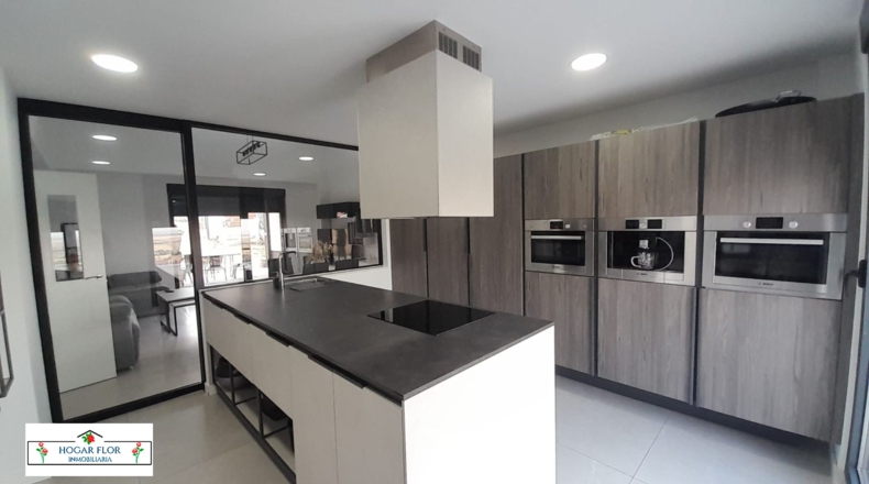 Salamanca - Carrascal de Barregas - 882m2