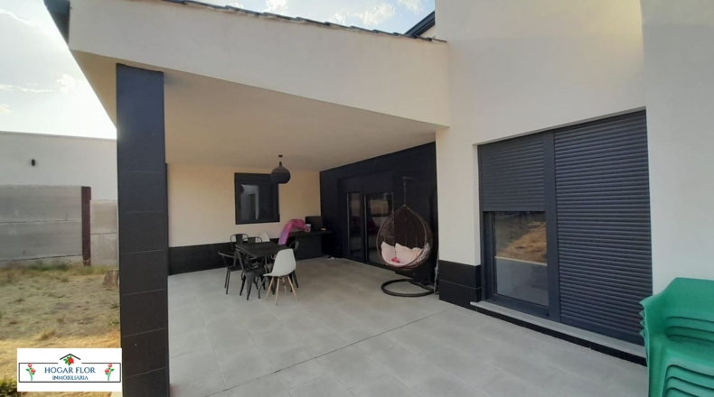 Salamanca - Carrascal de Barregas - 882m2